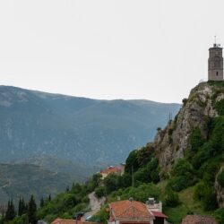 How to get from Athens to Arachova